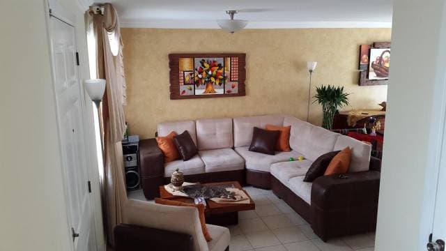 Casa en  venta Calderon — foto 2