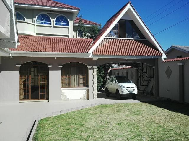 Espectacular casa en Venta, Ricaurte muy buen sector . — foto 7