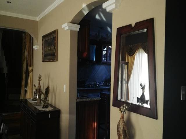 Espectacular casa en Venta, Ricaurte muy buen sector . — foto 8