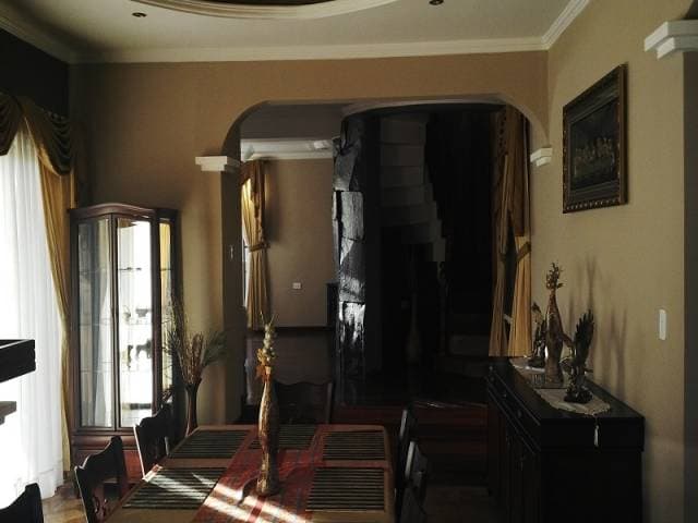 Espectacular casa en Venta, Ricaurte muy buen sector . — foto 9