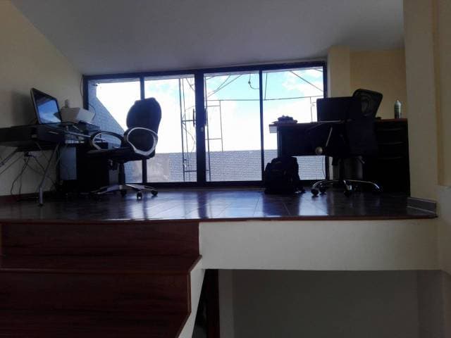 VENDO DE OPORTUNIDAD CASA ESTILO MEDITERRANEO — foto 8