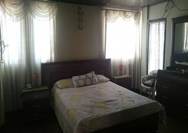 Hermosa propiedad en el mejor sector de Azogues — foto 14