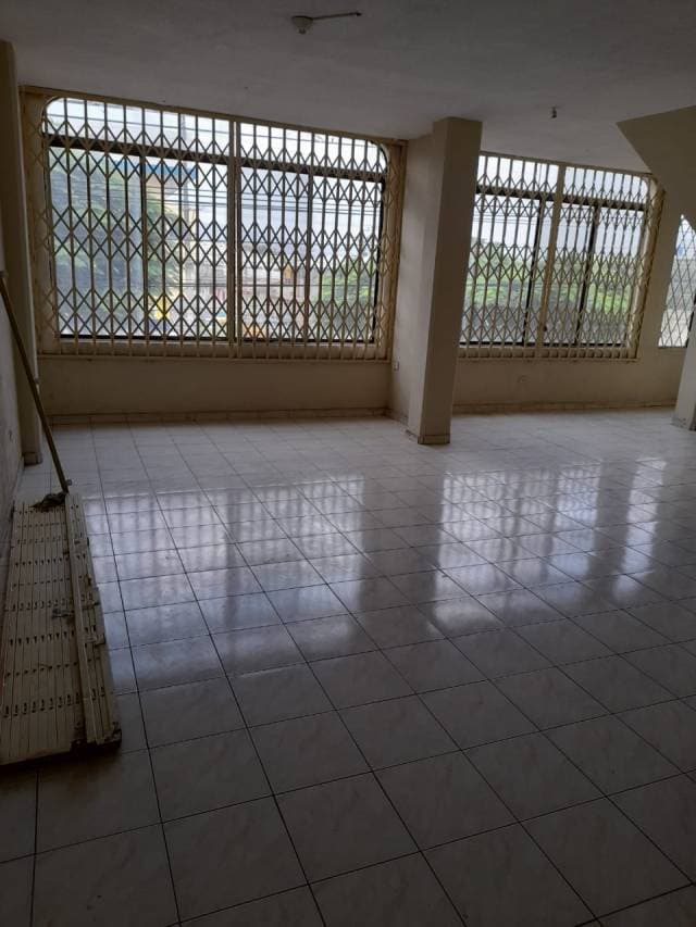 VENDO DEPARTAMENTO GRANDE EN PROPIEDAD HORIZONTAL SAUCES 9 — foto 3
