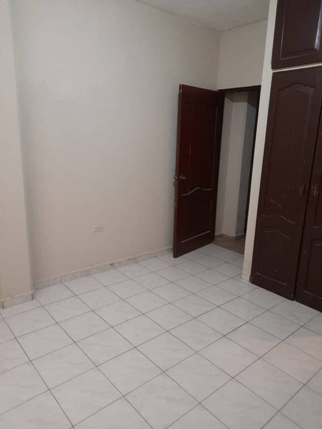 VENDO DEPARTAMENTO GRANDE EN PROPIEDAD HORIZONTAL SAUCES 9 — foto 5