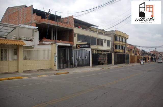 AMPLIA Y FUNCIONAL CASA RENTERA POR LA FERIA LIBRE — foto 4