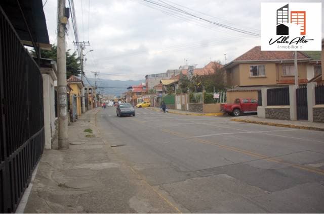 AMPLIA Y FUNCIONAL CASA RENTERA POR LA FERIA LIBRE — foto 7