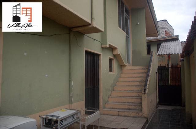 AMPLIA Y FUNCIONAL CASA RENTERA POR LA FERIA LIBRE — foto 8