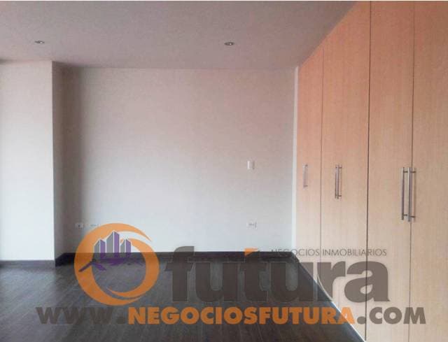 AMPLIO DEPARTAMENTO SECTOR MILLENIUM PLAZA $800 — foto 6