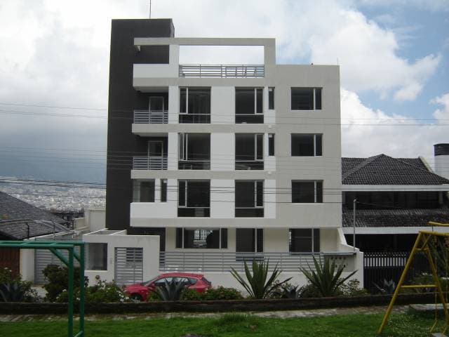 Rento Departamento 70m2 Batán Alto — foto 1