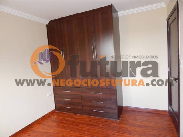 CASA  3 DORMITORIOS SECTOR “SAN PEDRO” $95.000 — foto 4