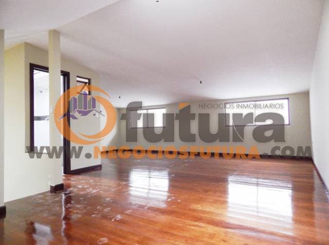 COMODA CASA SECTOR JARDINES DE SAN JOAQUIN $ 120.000 — foto 10