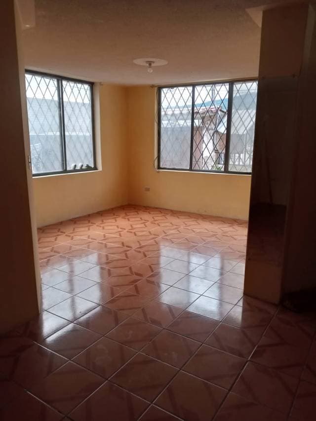 DEPARTAMENTO CON INTERNET E IMBACABLE — foto 2