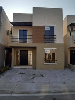 Casa en Venta Situada En El Km 14.6 Puntilla-salitre, La Aurora (satélite), Daule