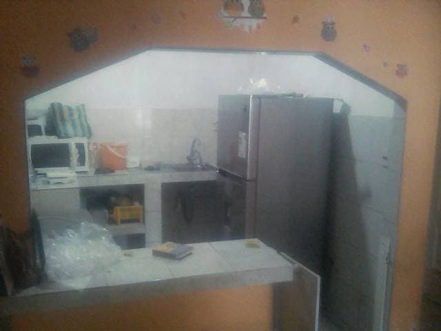 De oportunidad venta de casa con local comercial — foto 3