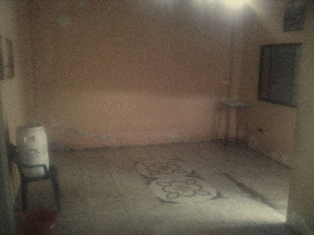 De oportunidad venta de casa con local comercial — foto 5