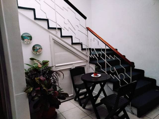 Casa dos plantas Mariana de Jesús incluye 2 minidepartamentos — foto 5