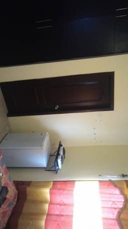 Alquiler de habitacion amoblada con A/C en Urb Malaga 2 via a Salitre