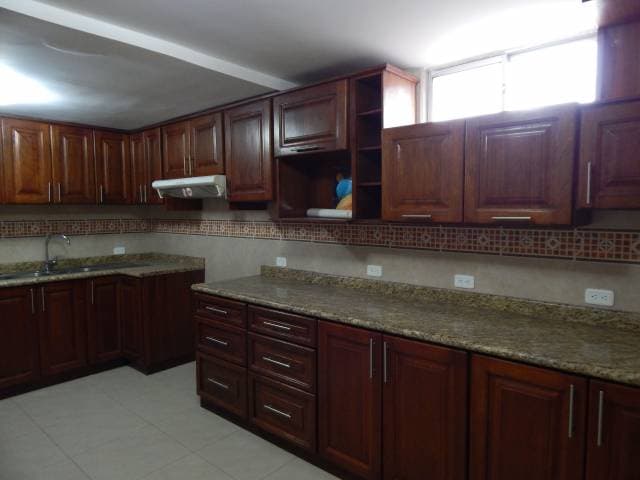 Casa en conocoto — foto 2
