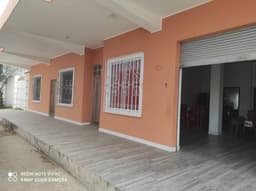 VENDO CASA EN EL CANTÓN LA MANÁ
