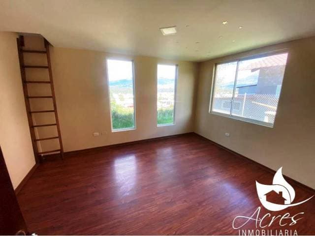 EN VENTA HERMOSA CASA EN AYORA-CAYAMBE — foto 4