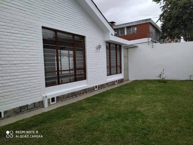 Casa con Terreno uso multiple en centro de la ciudad — foto 2