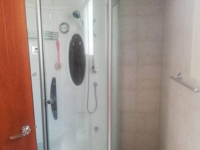 Arriendo hermosa casa en sector de santa lucia — foto 1