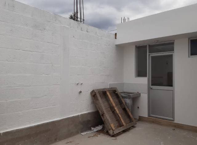 CASA POR ESTRENAR EN IBARRA — foto 7