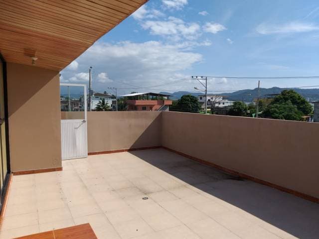CASA RENTERA EN LA CIUDAD DE SAN VICENTE — foto 4