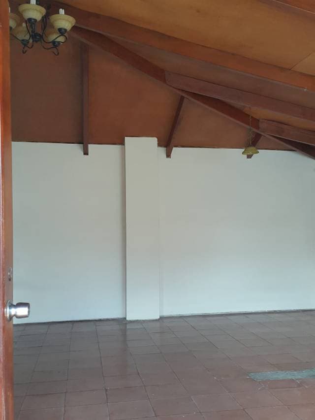 HERMOSA CASA EN VENTA EN LA CUIDAD DE IBARRA — foto 3