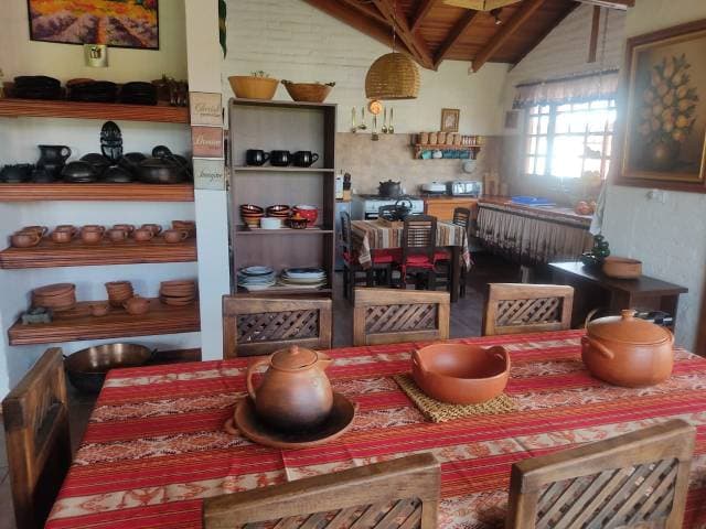 VENDO HERMOSA PROPIEDAD EN ATUNTAQUI — foto 1