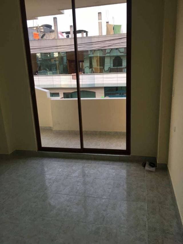 CASA AMPLIA POR ESTRENAR- 340m² — foto 4