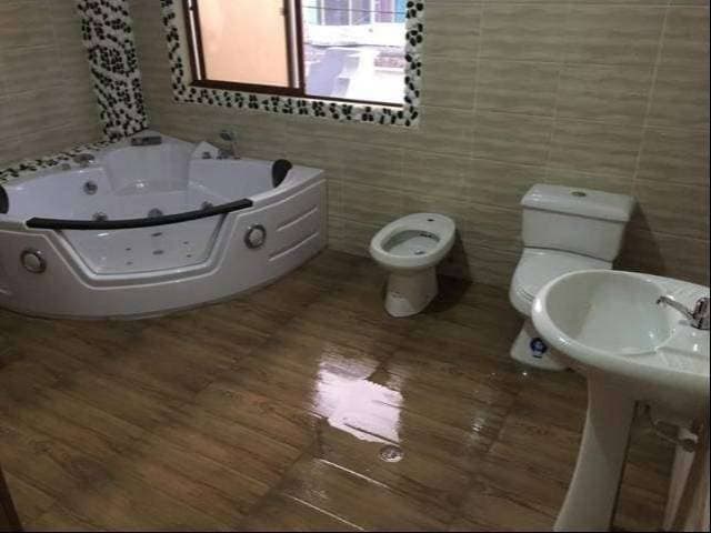 CASA AMPLIA POR ESTRENAR- 340m² — foto 7