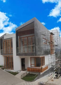 CASA EN VENTA, SECTOR MISICATA, BAÑOS - CUENCA, ECUADOR