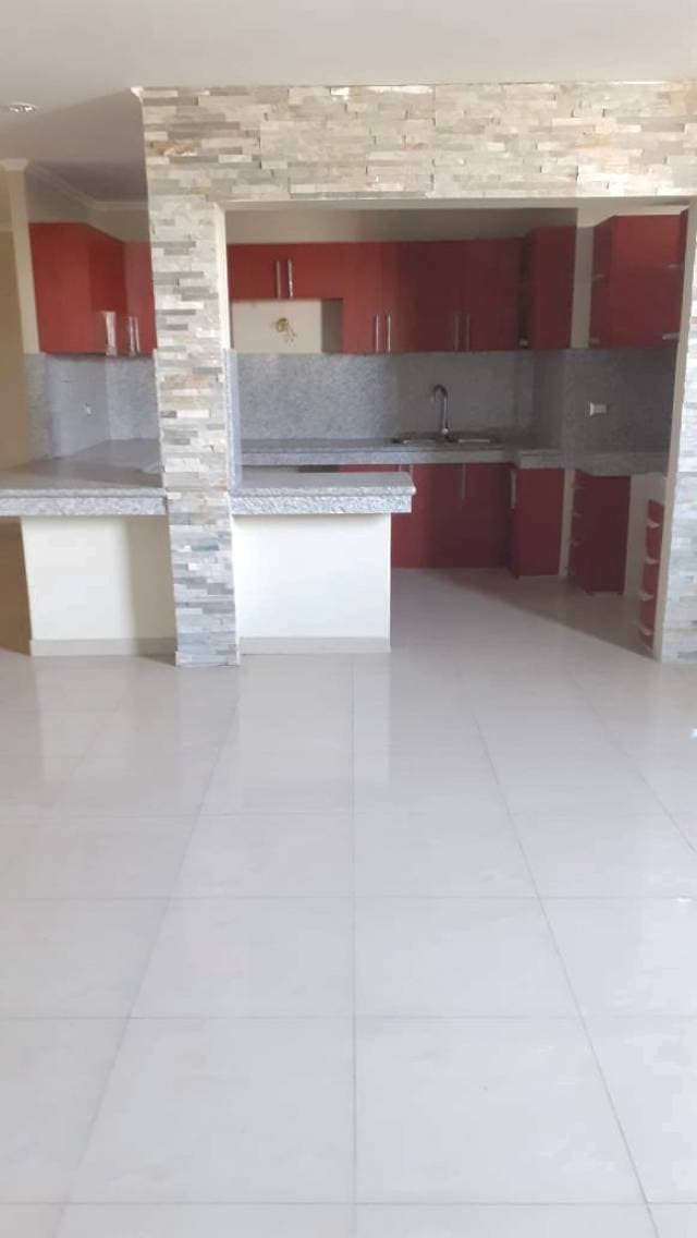 Amplio, cómodo y sin ruido — foto 1