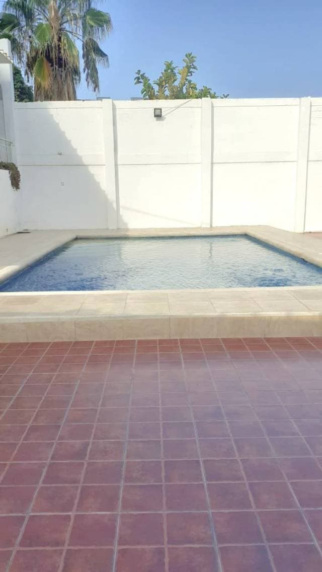Amplio, cómodo y sin ruido — foto 2