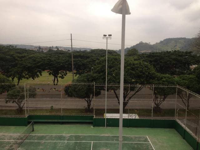 CDLA LOS OLIVOS. Av Leopoldo Carrera vendo edificio comercial — foto 4