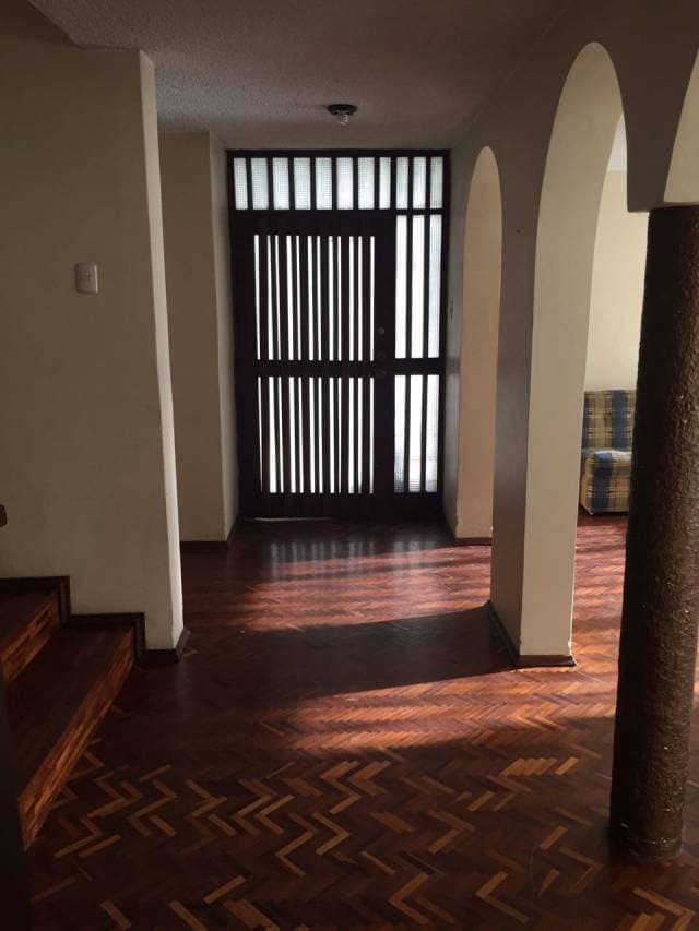Departamento de 3 desniveles sector UDLA-Quicentro — foto 2