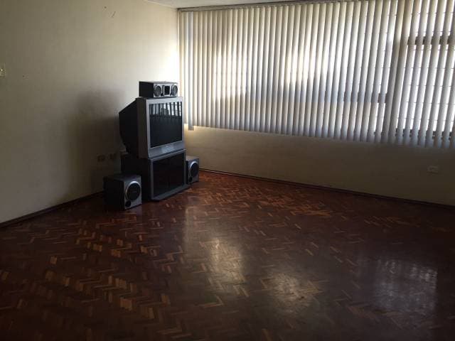 Departamento de 3 desniveles sector UDLA-Quicentro — foto 8