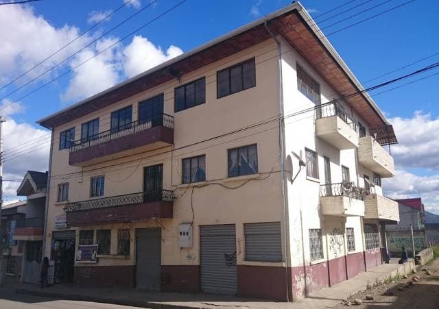Excelente propiedad comercial en Ricaurte! — foto 2