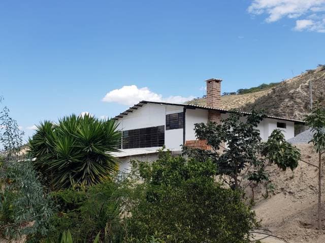 SE VENDE UNA PROPIEDAD EN GUAYLLABAMBA — foto 8