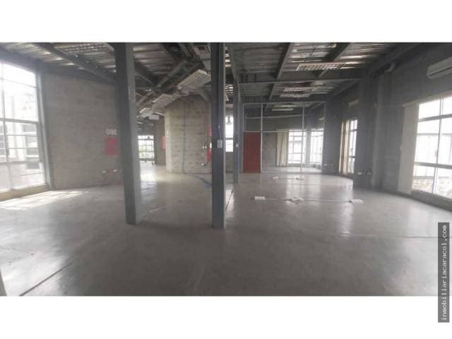 Guayaquil en Via Daule Alquilo bodega 5100 m2 — foto 5