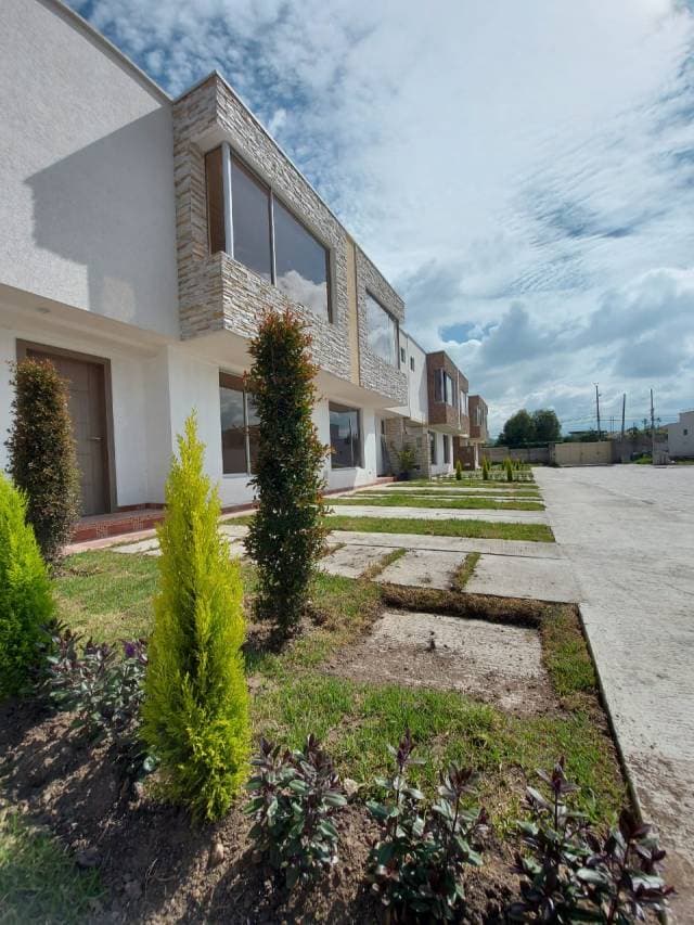 PRADOS DEL VALLE — foto 2