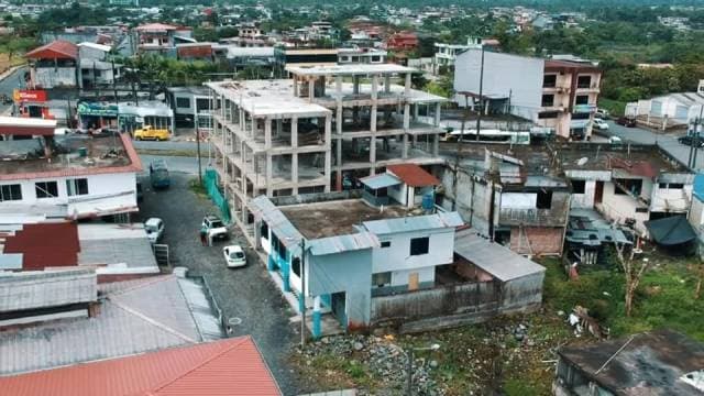 CASA EN VENTA PUYO — foto 3