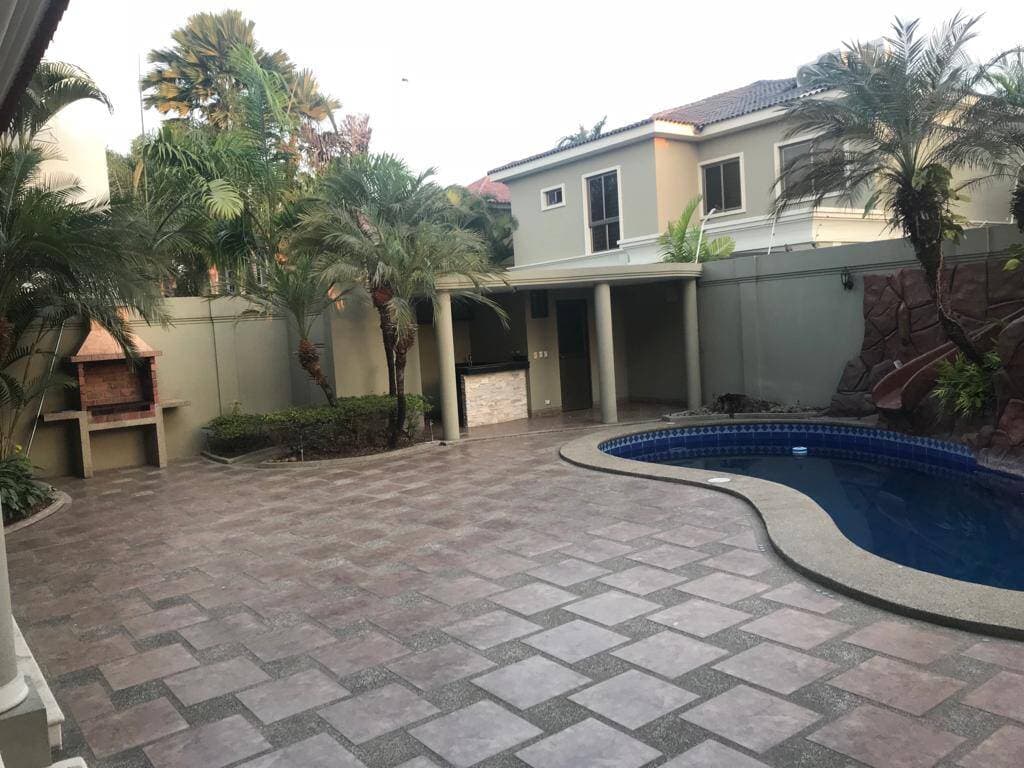 VILLA DISPONIBLE DE ALQUILER, VÍA SAMBORONDON — foto 11