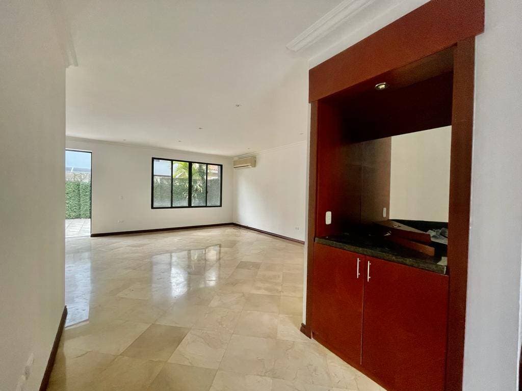 Casa en venta en primeros km vía Samborondon — foto 11