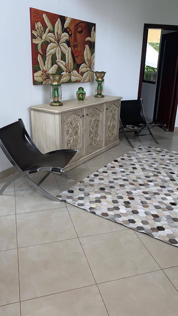 LINDA VILLA DE VENTA EN SAMBORONDON KM 3.5 — foto 1
