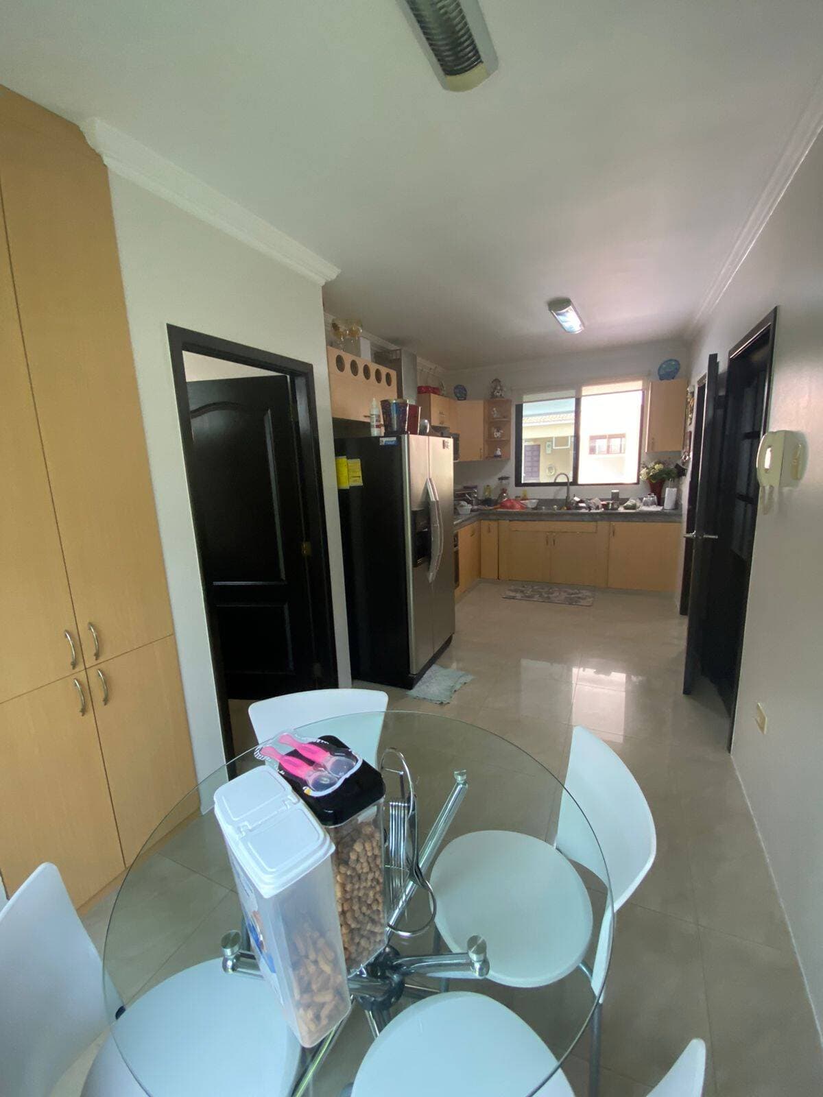 BONITA VIILLA DE VENTA EN URB. ATLANTIS, SAMBORONDON — foto 9
