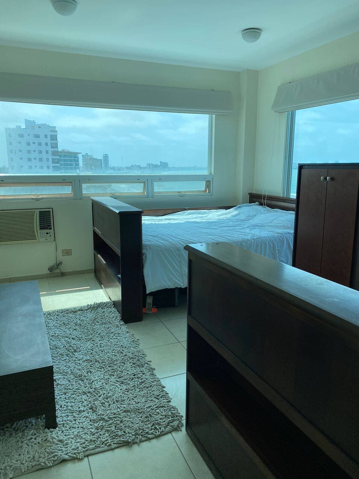 LINDO PENTHOUSE CON PISCINA DE VENTA EN PUERTO LUCIA — foto 13