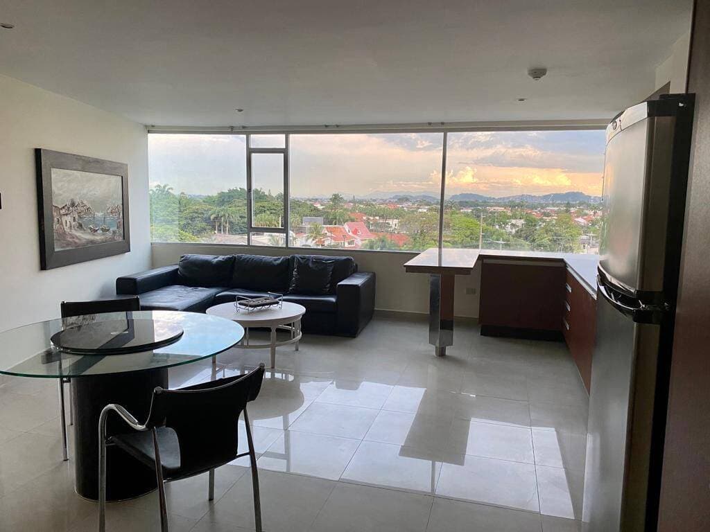 SUITE DE ALQUILER EN SAMBORONDON PLAZA — foto 8