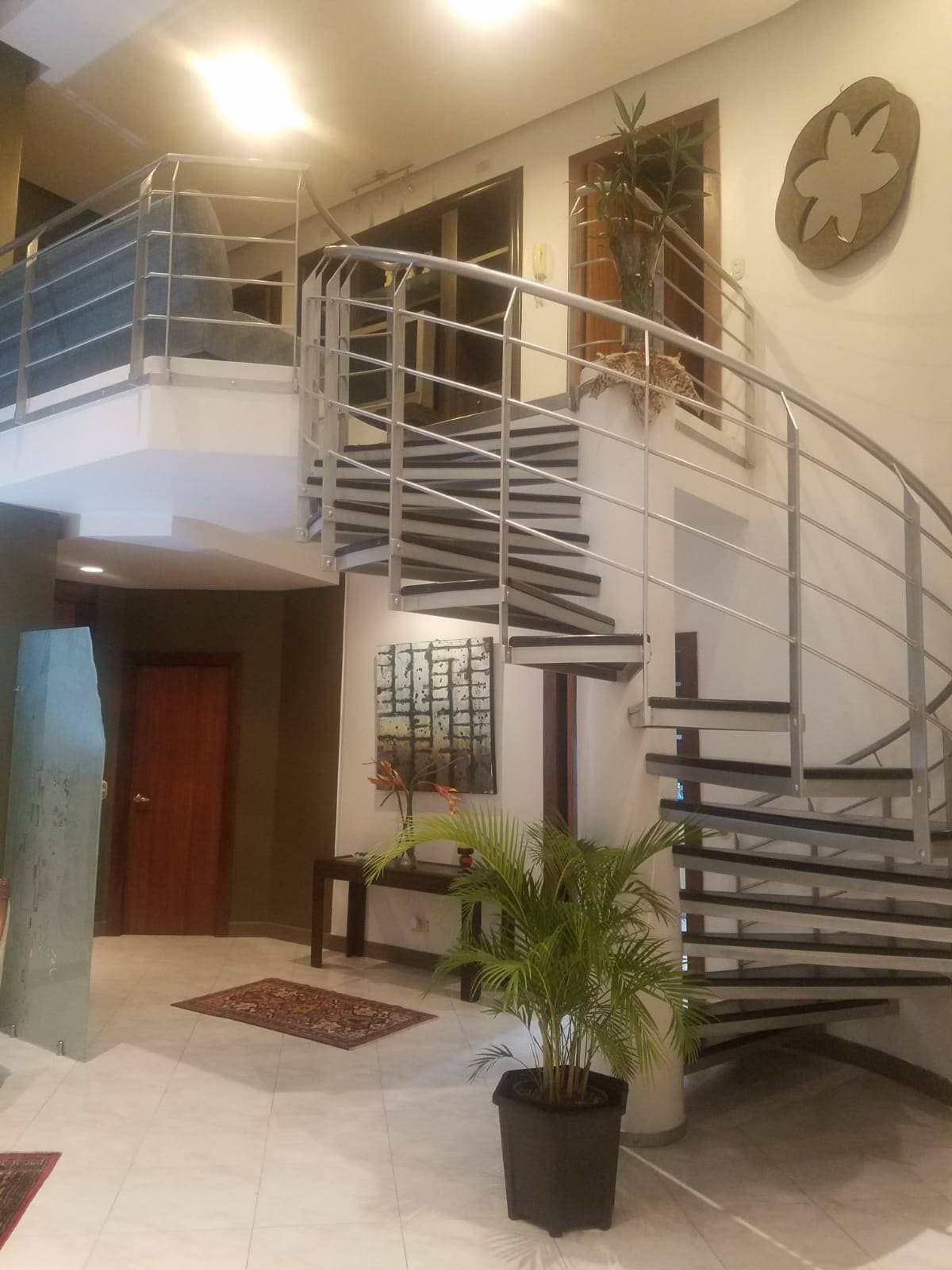 VILLA DISPONIBLE EN PLAZA REAL — foto 15